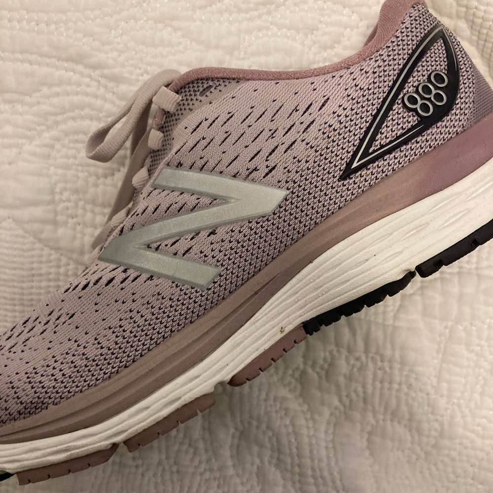 New balance women’s sneakers 880 v9 wide width